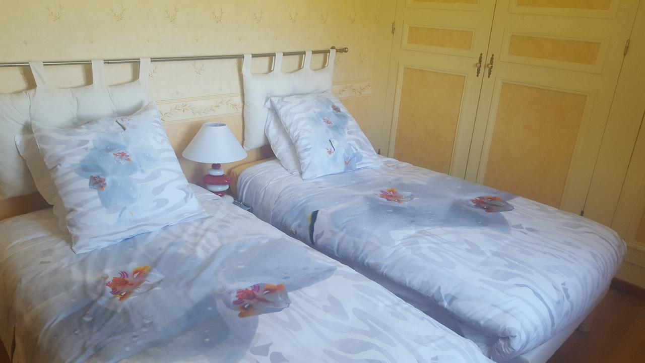 Bed and Breakfast Camden House Aubry-le-Panthou Zewnętrze zdjęcie